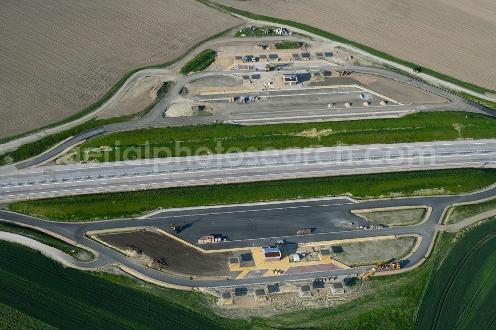 Beckentin from the bird's eye view: New construction site of motorway service area and car park along the route and lanes in the course of the federal higway - motorway BAB A14 in Beckentin in the state Mecklenburg - Western Pomerania, Germany