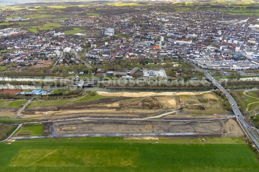 Hamm from the bird's eye view: Construction site for the laying of a flood protection dam on the Lippe on Jupp-Eickhoff-Weg in the district Heessen in Hamm in the Ruhr area in the state North Rhine-Westphalia, Germany