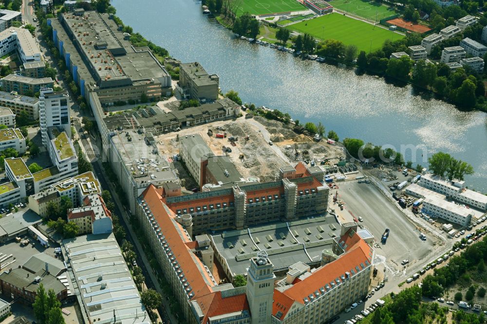 Aerial image Berlin - New building construction site in the industrial park BE-U on street Ostendstrasse in the district Schoeneweide in Berlin, Germany