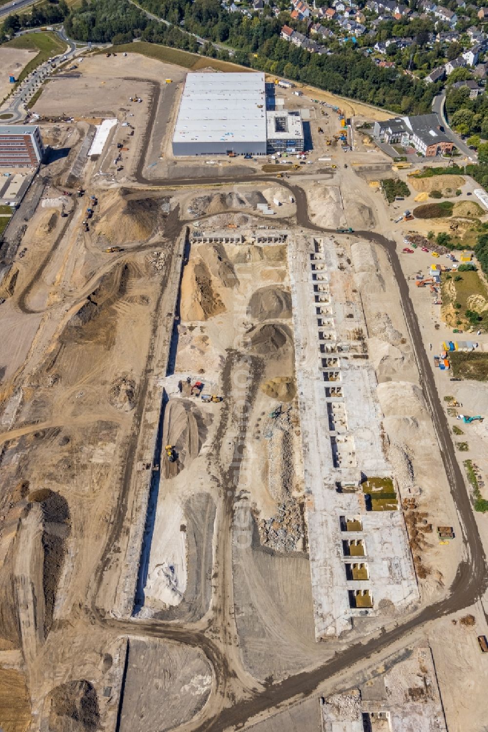 Bochum from above - New building construction site in the industrial park Entwicklungsgebiet MARK 51A?7 overlooking demolition work on the site of the industrial ruins at Opelring in Bochum in the state North Rhine-Westphalia, Germany