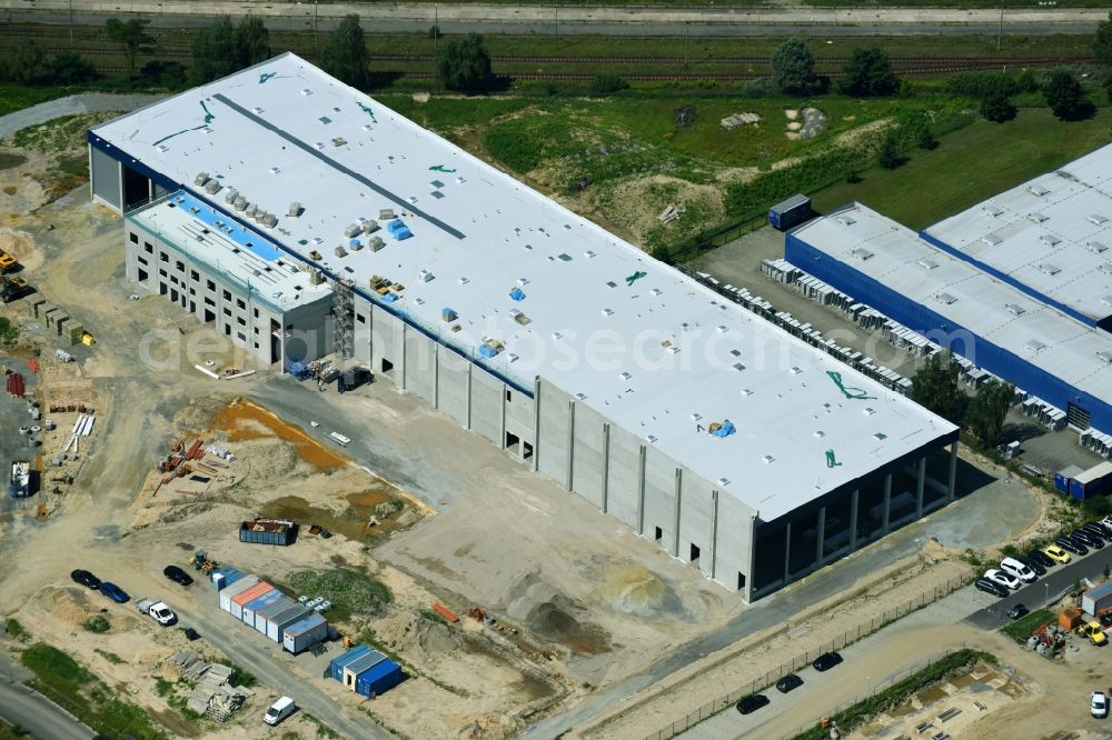 Aerial image Hoppegarten - New building construction site in the industrial park Industriestrasse - Alter Feldweg of Firma coolback GmbH in the district Dahlwitz-Hoppegarten in Hoppegarten in the state Brandenburg, Germany