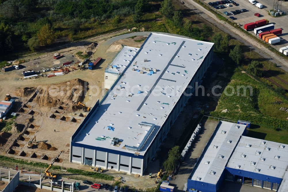 Hoppegarten from above - New building construction site in the industrial park Industriestrasse - Alter Feldweg of Firma coolback GmbH in the district Dahlwitz-Hoppegarten in Hoppegarten in the state Brandenburg, Germany