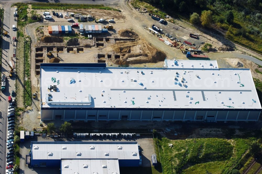 Aerial photograph Hoppegarten - New building construction site in the industrial park Industriestrasse - Alter Feldweg of Firma coolback GmbH in the district Dahlwitz-Hoppegarten in Hoppegarten in the state Brandenburg, Germany