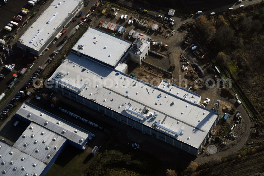 Hoppegarten from above - New building construction site in the industrial park Industriestrasse - Alter Feldweg of Firma coolback GmbH in the district Dahlwitz-Hoppegarten in Hoppegarten in the state Brandenburg, Germany