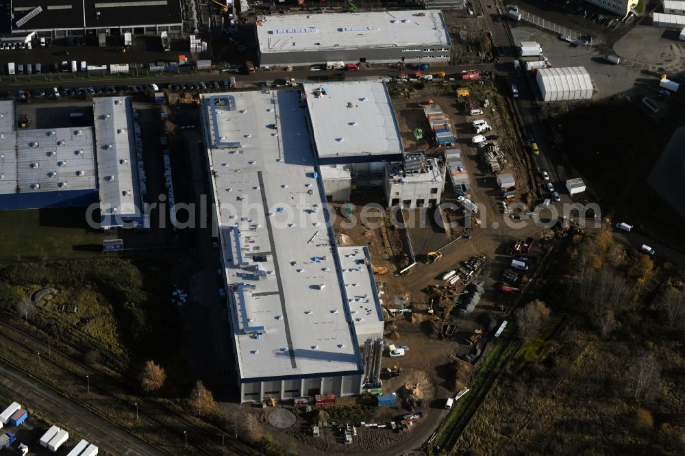 Aerial image Hoppegarten - New building construction site in the industrial park Industriestrasse - Alter Feldweg of Firma coolback GmbH in the district Dahlwitz-Hoppegarten in Hoppegarten in the state Brandenburg, Germany