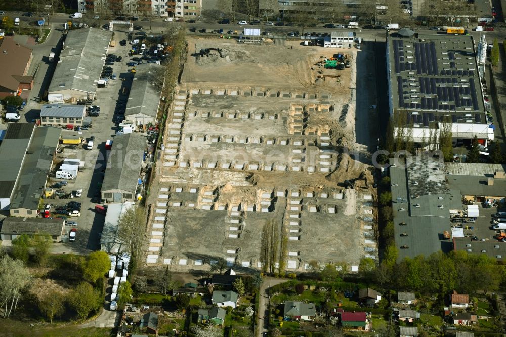 Aerial photograph Berlin - New building construction site in the industrial park of neuen Gewerbepark City Dock on Altonaer Strasse in the district Spandau in Berlin, Germany