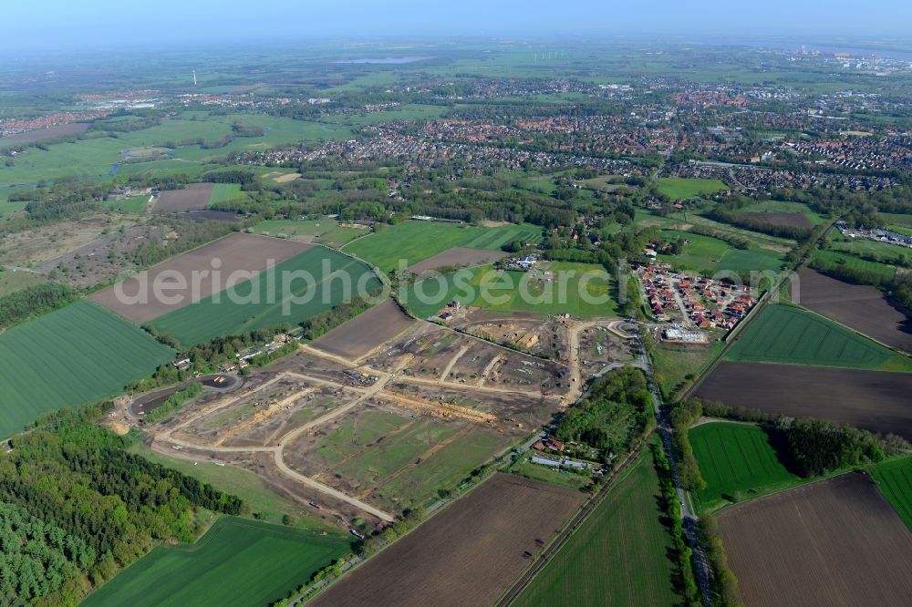 Stade from the bird's eye view: New construction site Heidesiedlung Riensfoerde in Stade in the state of Lower Saxony, Germany