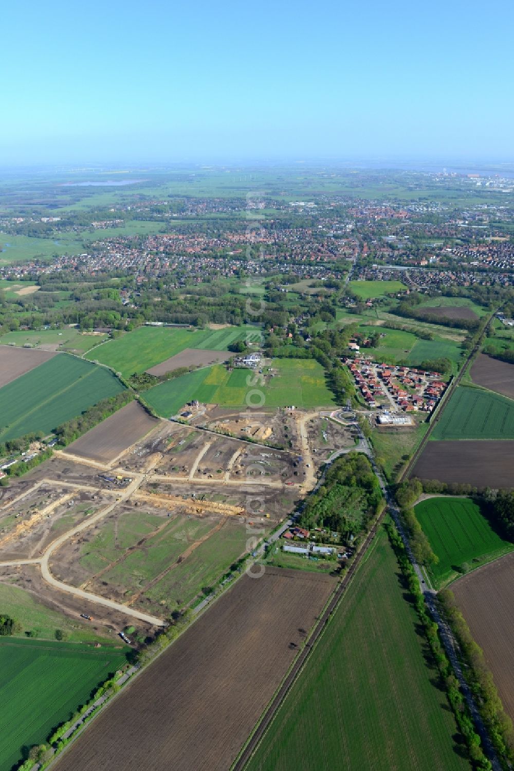 Aerial image Stade - New construction site Heidesiedlung Riensfoerde in Stade in the state of Lower Saxony, Germany