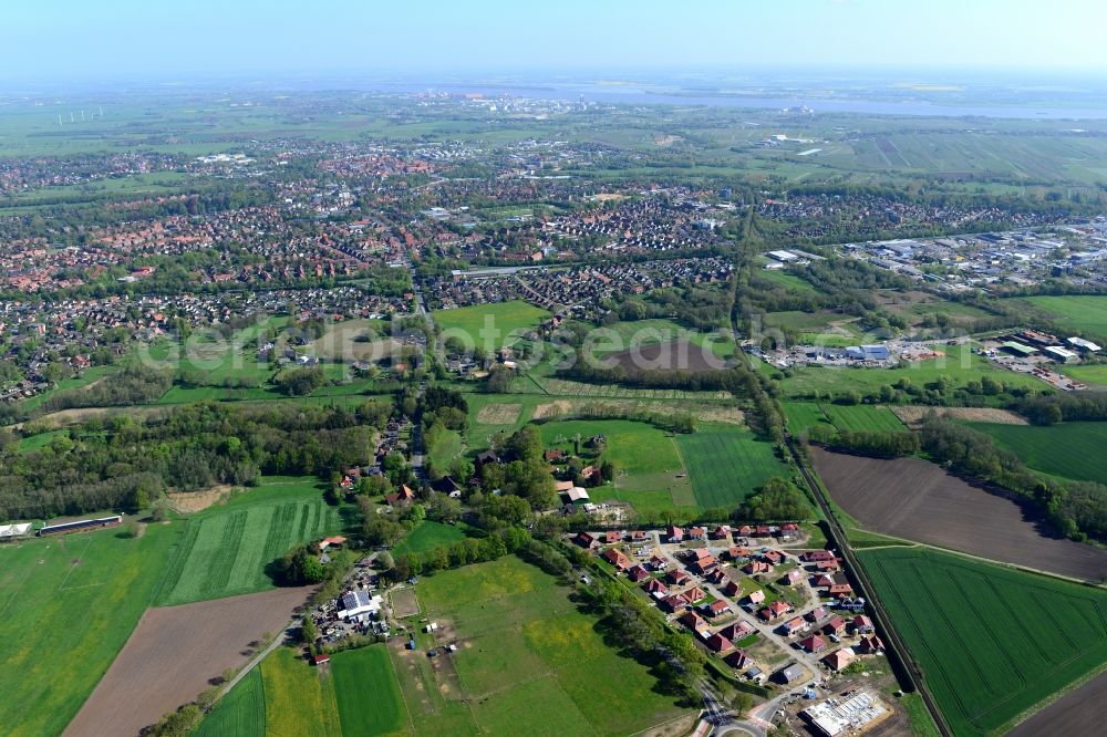 Aerial photograph Stade - New construction site Heidesiedlung Riensfoerde in Stade in the state of Lower Saxony, Germany