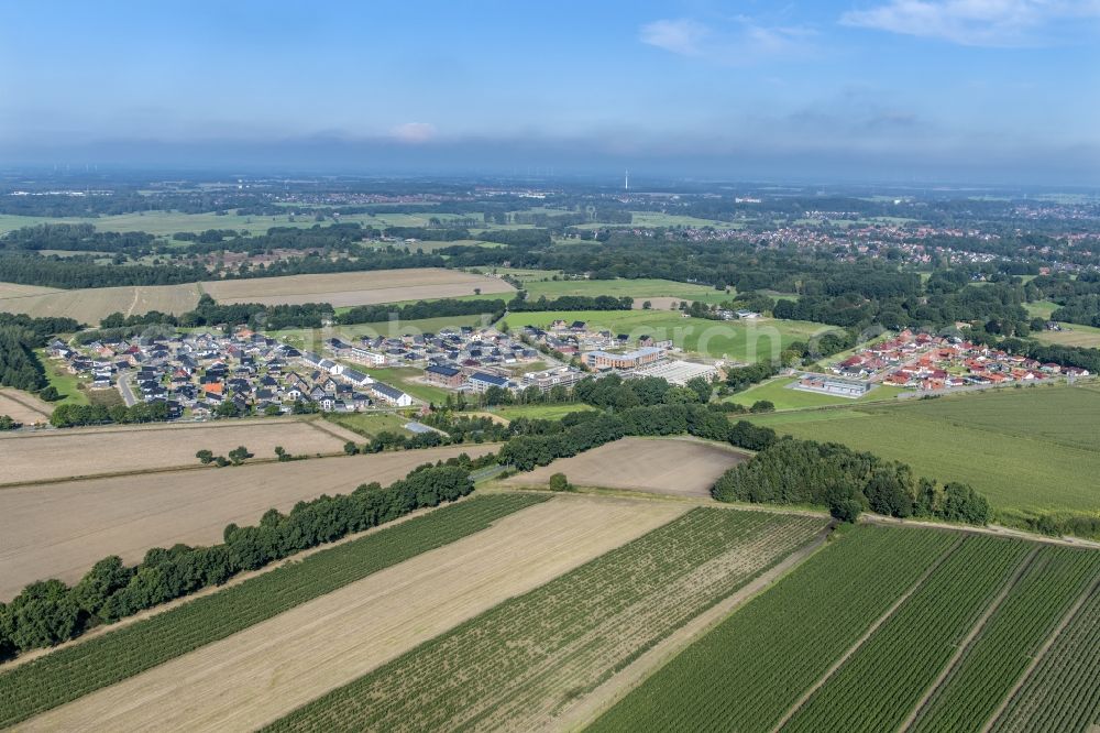 Aerial image Stade - New construction site Heidesiedlung Riensfoerde in Stade in the state of Lower Saxony, Germany