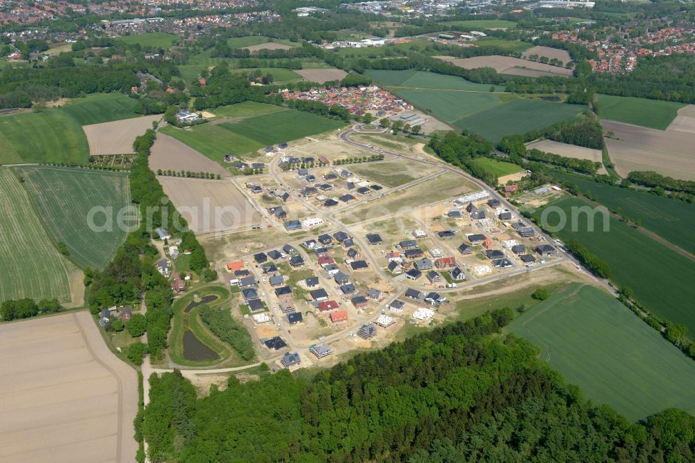 Aerial photograph Stade - New construction site Heidesiedlung Riensfoerde in Stade in the state of Lower Saxony, Germany