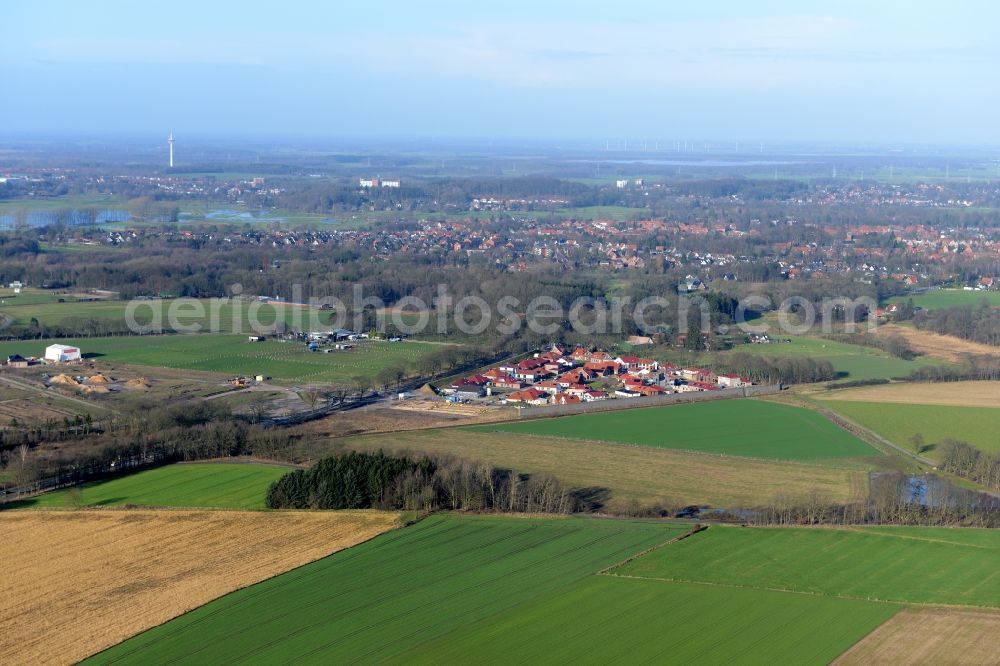 Aerial photograph Stade - New construction site Heideiedlung Campus with school complex and gym Riensfoerde in Stade in the state of Lower Saxony, Germany