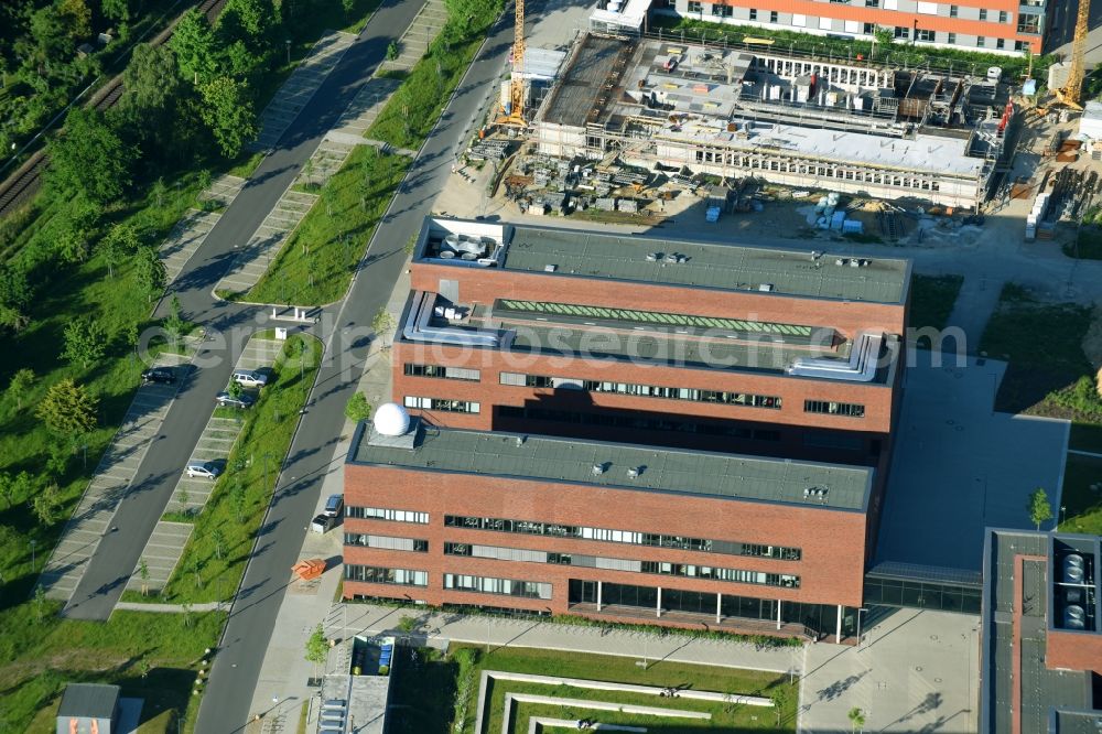 Aerial image Rostock - Campus university area with new construction site Instituts fuer Chemie on Albert-Einstein-Strasse in Rostock in the state Mecklenburg - Western Pomerania, Germany