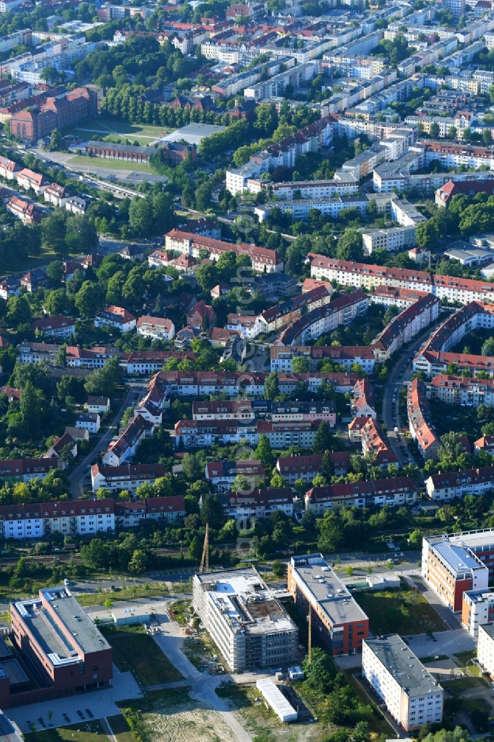 Rostock from the bird's eye view: Campus university area with new construction site Instituts fuer Chemie on Albert-Einstein-Strasse in Rostock in the state Mecklenburg - Western Pomerania, Germany