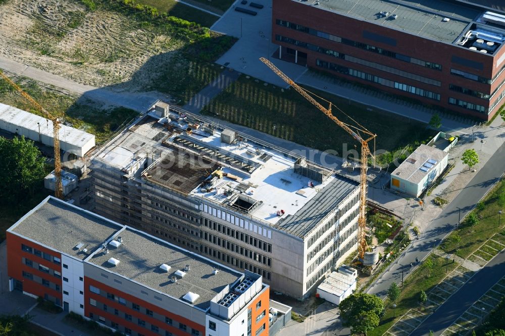 Aerial image Rostock - Campus university area with new construction site Instituts fuer Chemie on Albert-Einstein-Strasse in Rostock in the state Mecklenburg - Western Pomerania, Germany