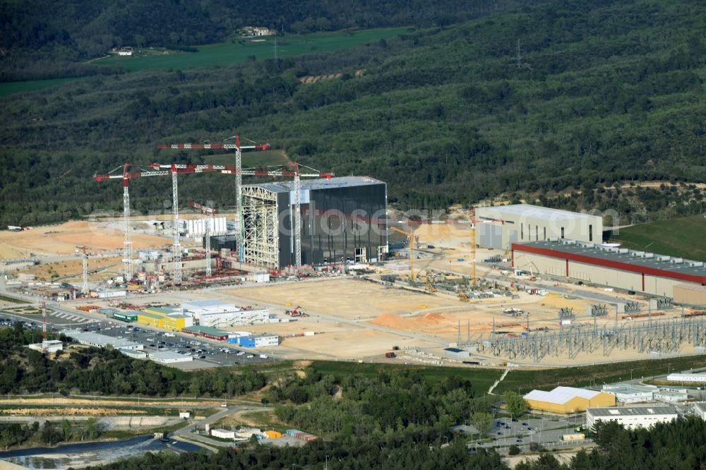 Aerial image Saint-Paul-lez-Durance - Construction site of Building remains of the reactor units and facilities of the NPP nuclear power plant institut CEA Cadarache in Saint-Paul-lez-Durance in Provence-Alpes-Cote d'Azur, France