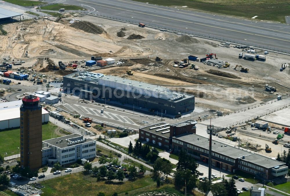 Aerial photograph Schönefeld - Expansion and construction site on the grounds of the airport Regierungsflughafen - Empfangsgebaeude in Protokollbereich on Flughafen BER in Schoenefeld in the state Brandenburg, Germany