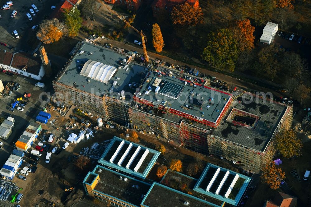 Aerial photograph Berlin - New construction site for a rehabilitation center of the rehabilitation clinic of BG Klinikum Unfallkrankenhaus Berlin gGmbH in the district Marzahn in Berlin, Germany