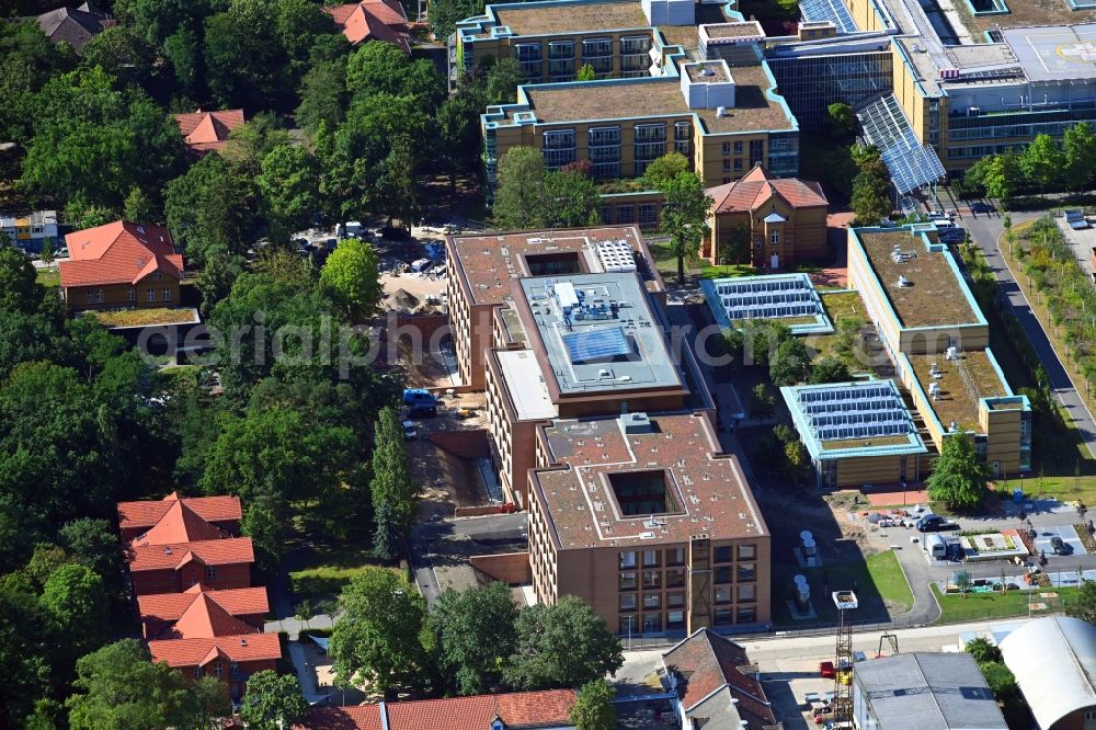 Aerial photograph Berlin - New construction site for a rehabilitation center of the rehabilitation clinic of BG Klinikum Unfallkrankenhaus Berlin gGmbH in the district Marzahn in Berlin, Germany