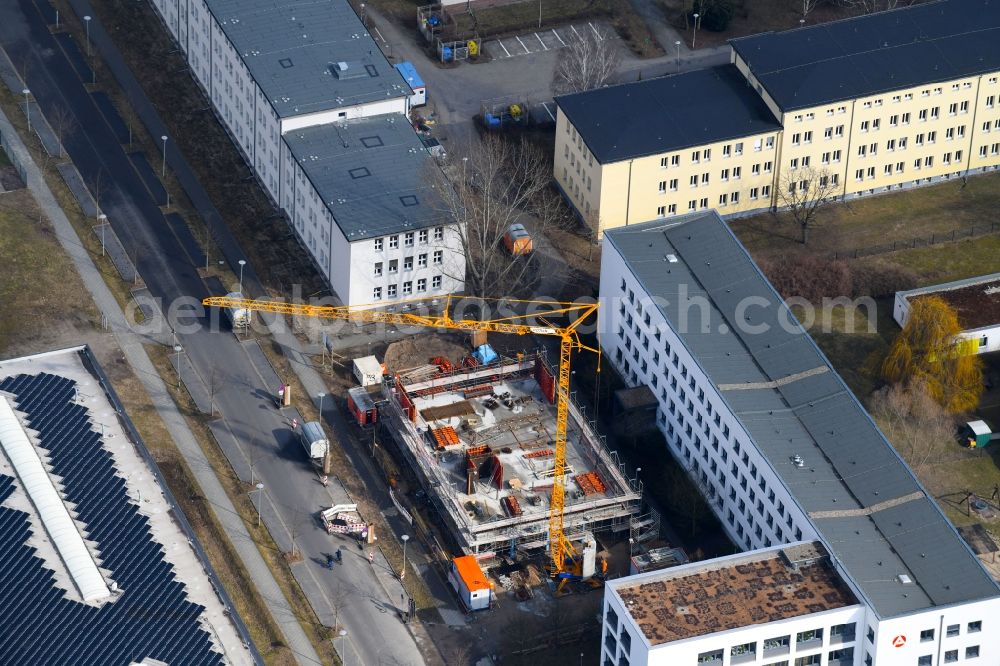 Berlin from the bird's eye view: New construction site Administrative buildings of the state authority Bundesagentur fuer Arbeit on Pfarrer-Goosmann-Strasse in the district Adlershof - Johannestal in Berlin, Germany