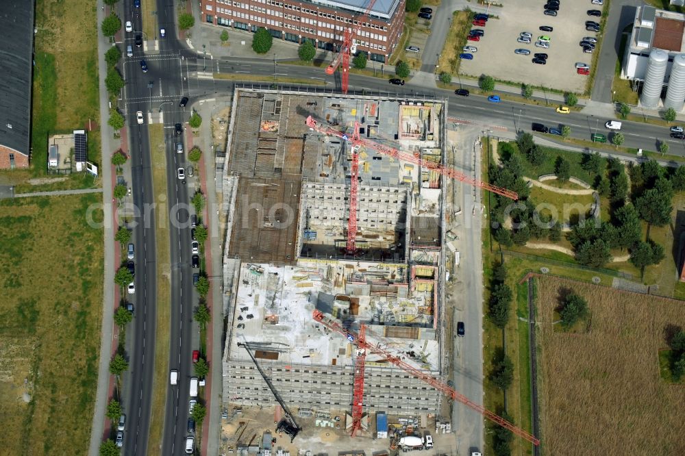 Berlin from the bird's eye view: New construction site Administrative buildings of the state authority Landeslabor Berlin-Brandenburg (LLBB) nach Entwuerfen der kister scheithauer gross architekten und stadtplaner GmbH on Rudower Chaussee corner Wegedornstrasse in the district Adlershof in Berlin