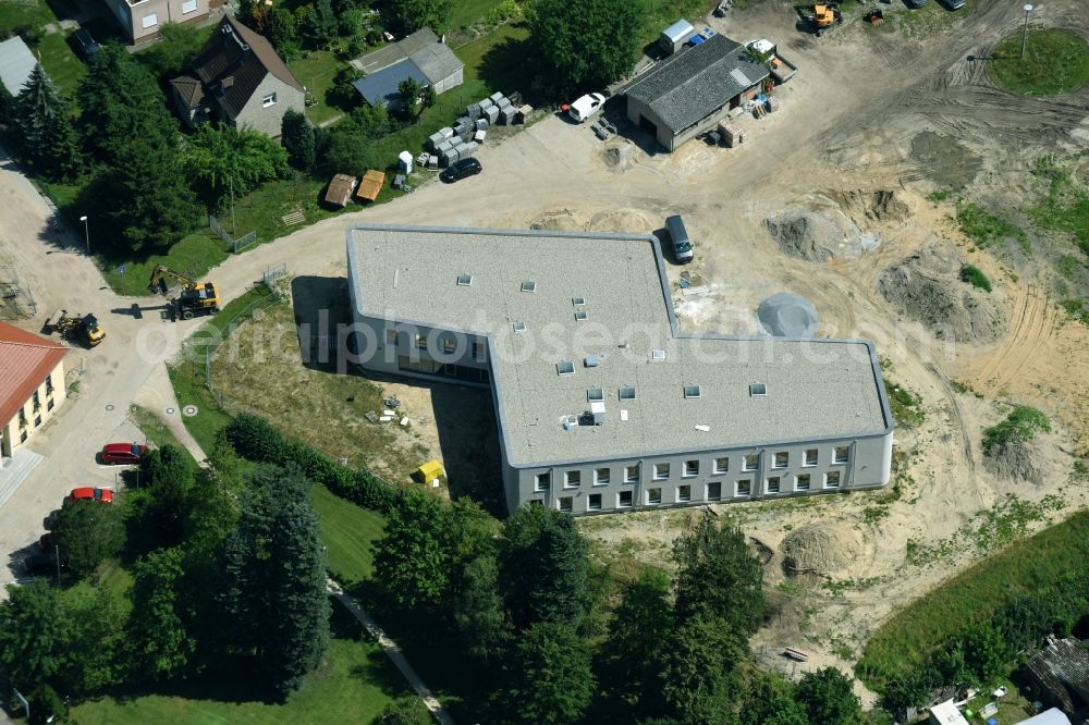 Aerial image Fredersdorf-Vogelsdorf - New construction site Administrative buildings of the state authority Verwaltungsgebaeudes of Gemeinde Freofsdorf-Vogelsdorf Am Rathaus in the district Fredersdorf in Fredersdorf-Vogelsdorf in the state Brandenburg, Germany