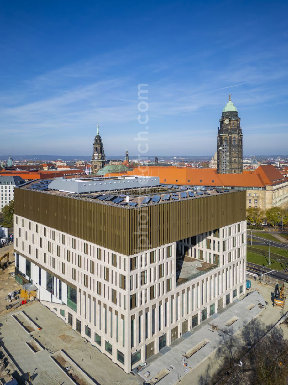 Aerial photograph Dresden - New construction site Administrative buildings of the state authority Verwaltungszentrum on Ferdinandplatz on street Viktoriastrasse in Dresden in the state Saxony, Germany