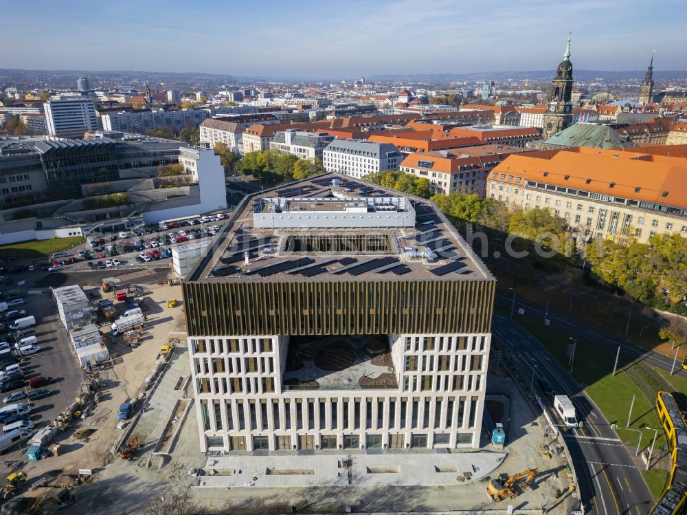 Dresden from the bird's eye view: New construction site Administrative buildings of the state authority Verwaltungszentrum on Ferdinandplatz on street Viktoriastrasse in Dresden in the state Saxony, Germany