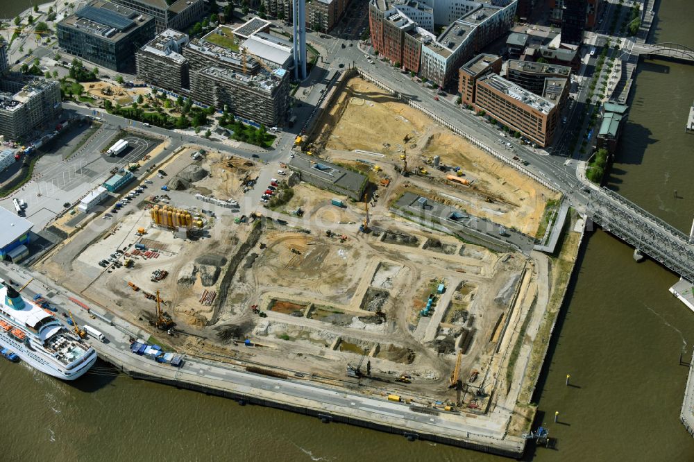 Aerial image Hamburg - Construction site for the new building complex of the shopping center at Ueberseequartier at Chicagokai - Osakaallee in the area of the former Grasbrooks in the Hafencity district in Hamburg, Germany