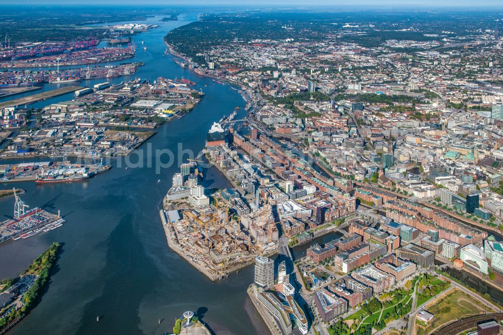 Aerial image Hamburg - Construction site for the new building complex of the shopping center at Ueberseequartier at Chicagokai - Osakaallee in the area of the former Grasbrooks in the Hafencity district in Hamburg, Germany