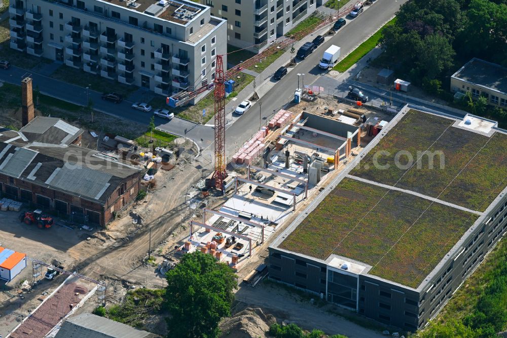 Aerial photograph Berlin - Construction site of the depot of the with Werkstatt of GESOBAU on street Elfriede-Bruening-Strasse - Alt-Hellersdorf - Sarah-Kirsch-Strasse in the district Hellersdorf in Berlin, Germany