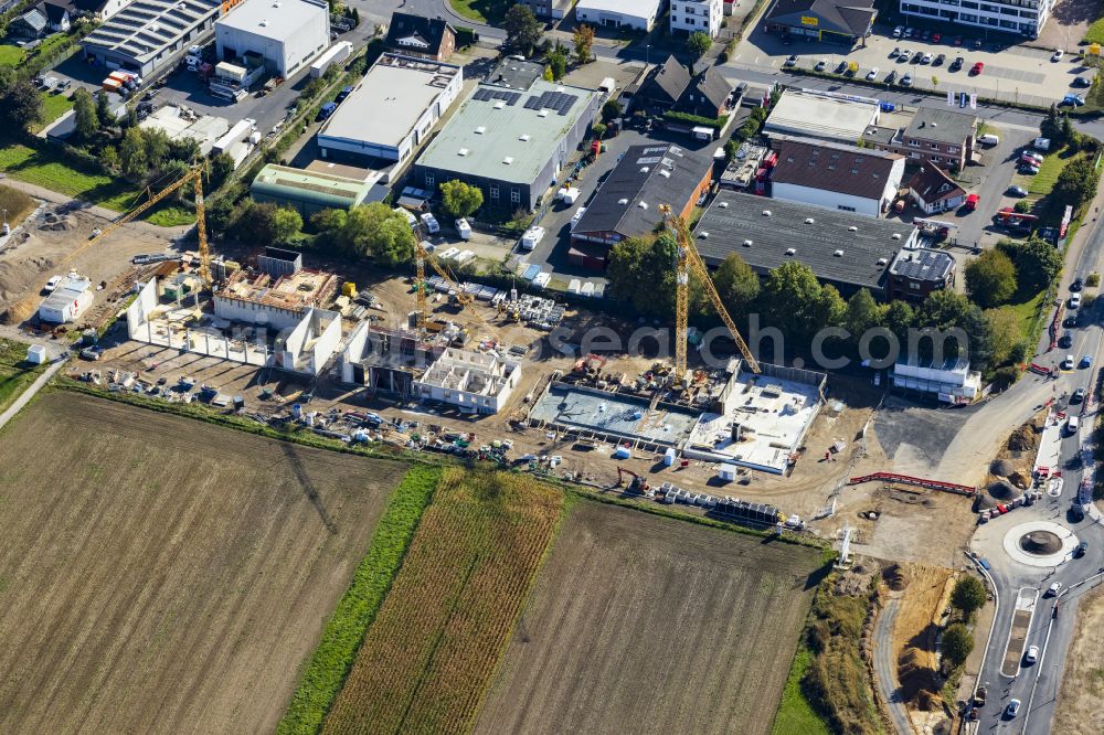 Neuss from above - New construction on the fire station area of the fire depot on street Am Hagelkreuz in the district Hoisten in Neuss in the state North Rhine-Westphalia, Germany