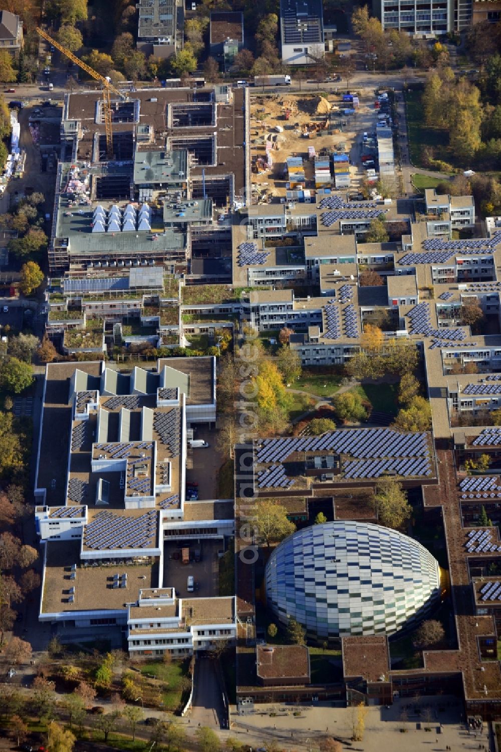 Berlin from the bird's eye view: Construction site for the construction of a new library of small departments and a scientific library of the Free University ( FU ) at Fabeckstrasse in Berlin Dahlem