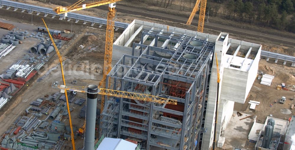 Eisenhüttenstadt from above - Construction site of Power station plants of the combined heat and power station - regional heat of Propower GmbH on Oderlandstrasse in Eisenhuettenstadt in the state Brandenburg, Germany