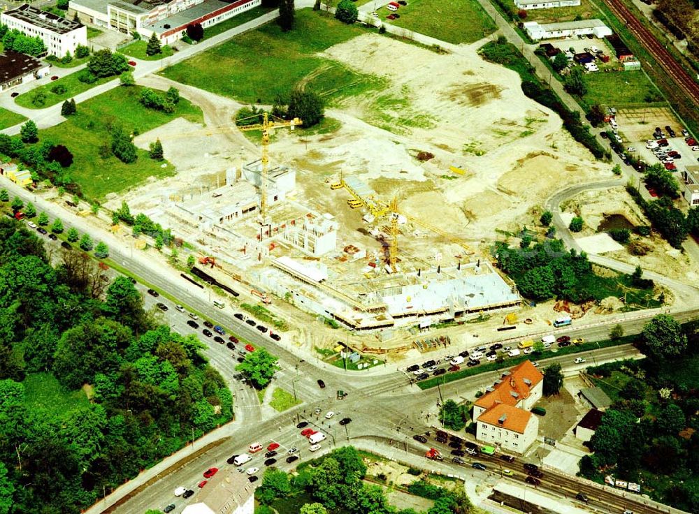 Aerial image Berlin - Biesdorf - Neubau eines BMW - Autohauses an der B1 in Biesdorf