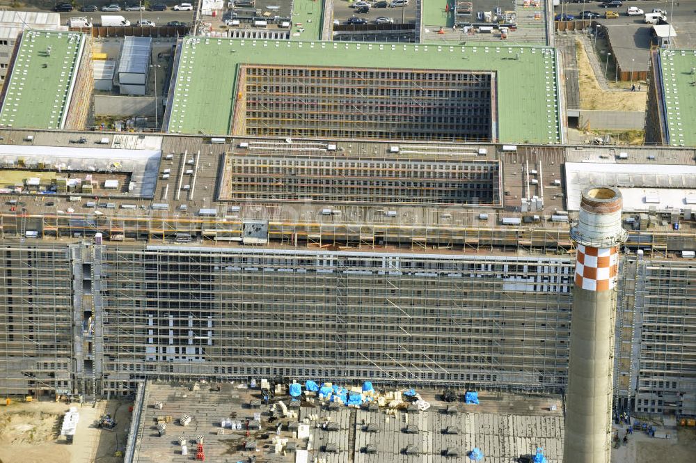 Berlin Mitte from above - Construction site of the new build Federal Intelligence Service BND at the street Chausseestrasse in Berlin