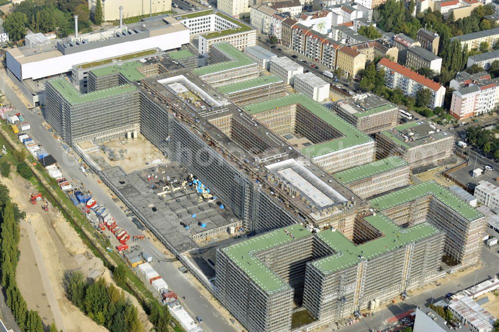 Aerial image Berlin Mitte - Construction site of the new build Federal Intelligence Service BND at the street Chausseestrasse in Berlin