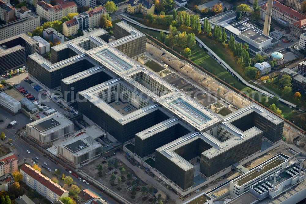 Berlin from above - View of the construction site to the new BND headquarters at Chausseestrass in the district Mitte. The Federal Intelligence Service (BND) builds on a 10 acre site for about 4,000 employees. It is built according to plans by the Berlin architects offices Kleihues + Kleihues