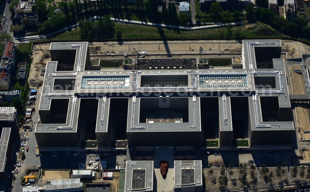 Berlin from above - View of the construction site to the new BND headquarters at Chausseestrass in the district Mitte. The Federal Intelligence Service (BND) builds on a 10 acre site for about 4,000 employees. It is built according to plans by the Berlin architects offices Kleihues + Kleihues