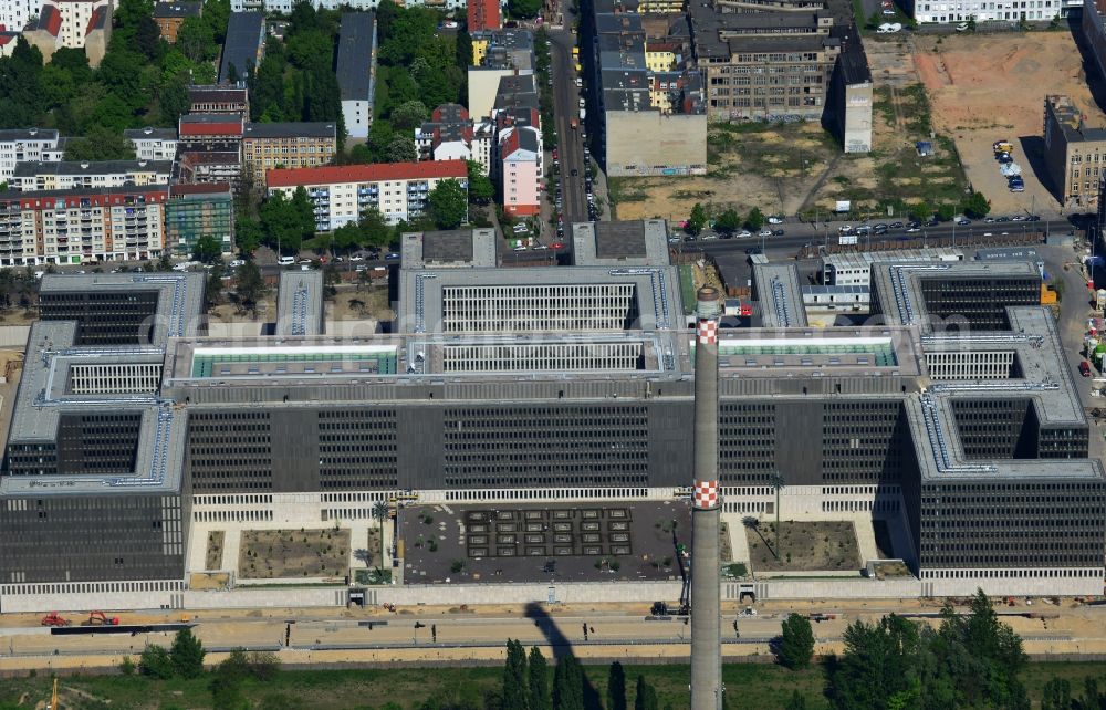 Berlin from above - View of the construction site to the new BND headquarters at Chausseestrass in the district Mitte. The Federal Intelligence Service (BND) builds on a 10 acre site for about 4,000 employees. It is built according to plans by the Berlin architects offices Kleihues + Kleihues