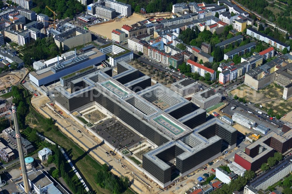 Berlin from above - View of the construction site to the new BND headquarters at Chausseestrass in the district Mitte. The Federal Intelligence Service (BND) builds on a 10 acre site for about 4,000 employees. It is built according to plans by the Berlin architects offices Kleihues + Kleihues