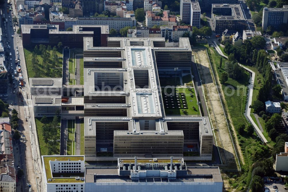 Aerial image Berlin - Construction of BND headquarters on Chausseestrasse in the Mitte district of the capital Berlin. The Federal Intelligence Service (BND) built according to plans by the Berlin architectural firm Kleihues offices in the capital its new headquarters