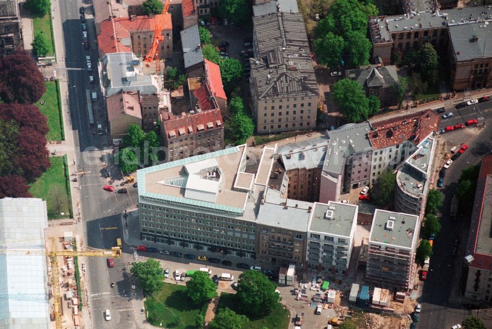 Berlin Mitte from above - Construction of an office and commercial building by the Bayerischen Hausbau on the Invalidenstrasse in Berlin - Mitte