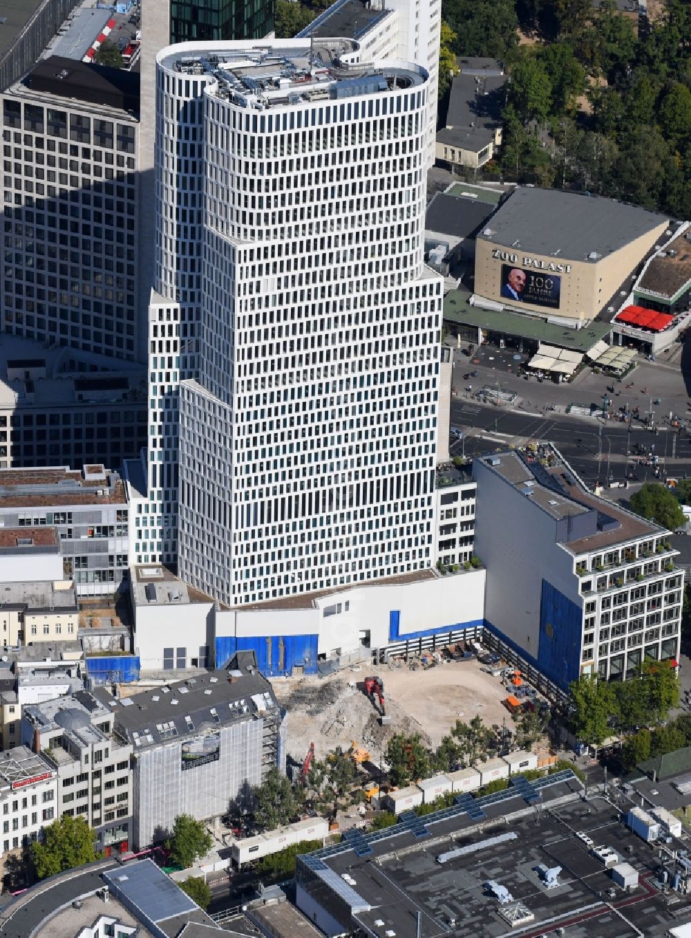 Aerial image Berlin - Construction site to build a new office and commercial building on Gelaende the formerly Gloria Palast on Kurfuerstendonm in the district Charlottenburg in Berlin, Germany