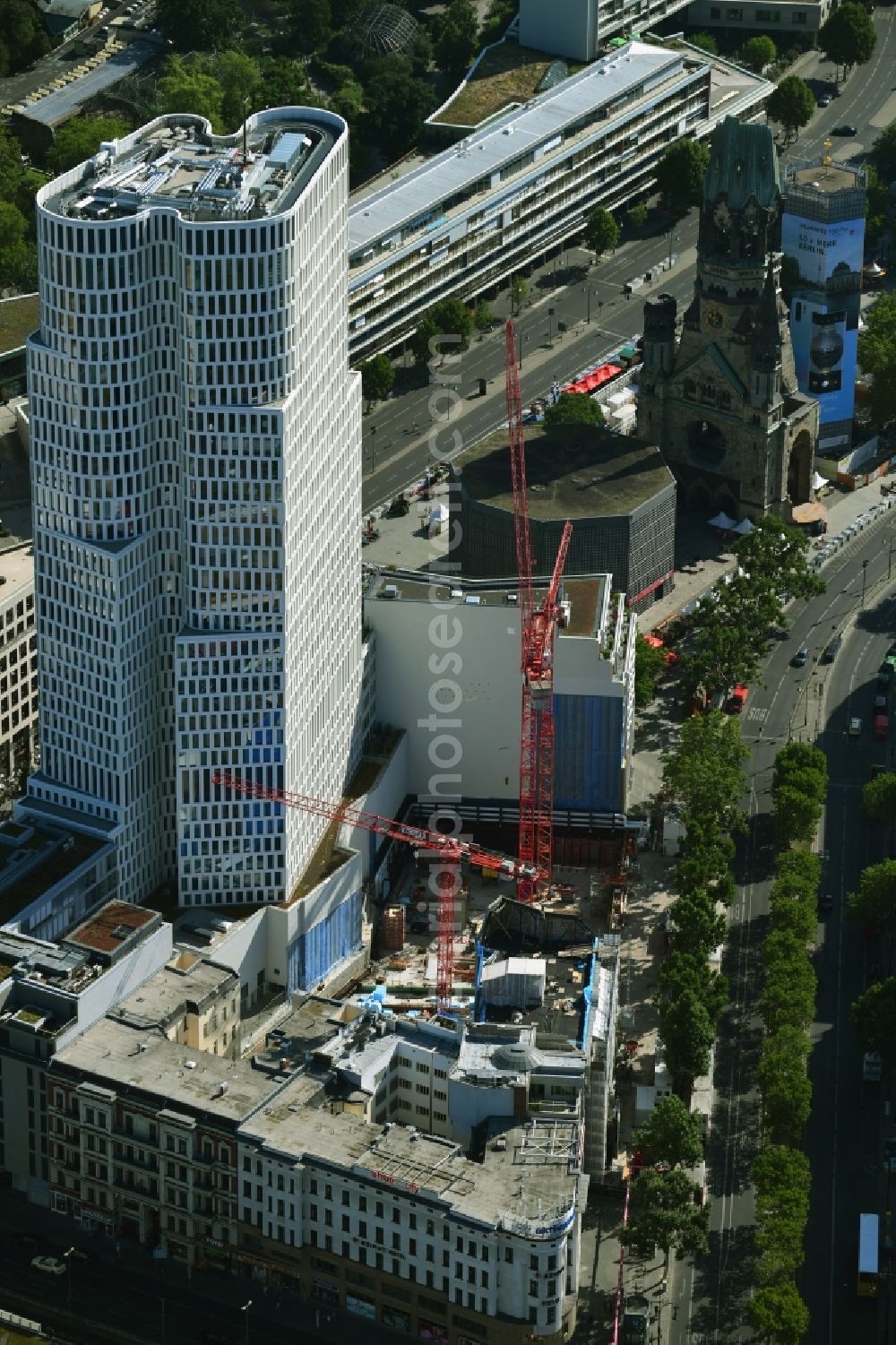 Berlin from the bird's eye view: Construction site to build a new office and commercial building on Gelaende the formerly Gloria Palast on Kurfuerstendonm in the district Charlottenburg in Berlin, Germany