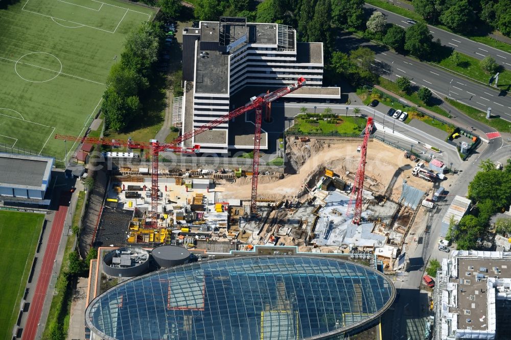 Aerial image Düsseldorf - Construction site to build a new office and commercial building of Becken Holding GmbH on Schwannstrasse in Duesseldorf in the state North Rhine-Westphalia, Germany