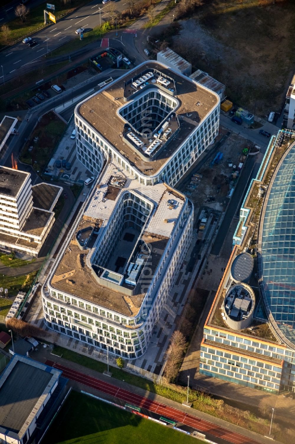 Düsseldorf from above - Construction site to build a new office and commercial building of Becken Holding GmbH on Schwannstrasse in Duesseldorf in the state North Rhine-Westphalia, Germany