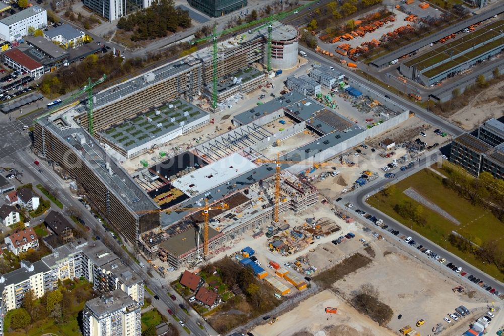 Aerial photograph München - Construction site to build a new office and commercial building Hybrid.M on Georg-Brauchle-Ring - Emmy-Noether-Strasse in the district Moosach in Munich in the state Bavaria, Germany