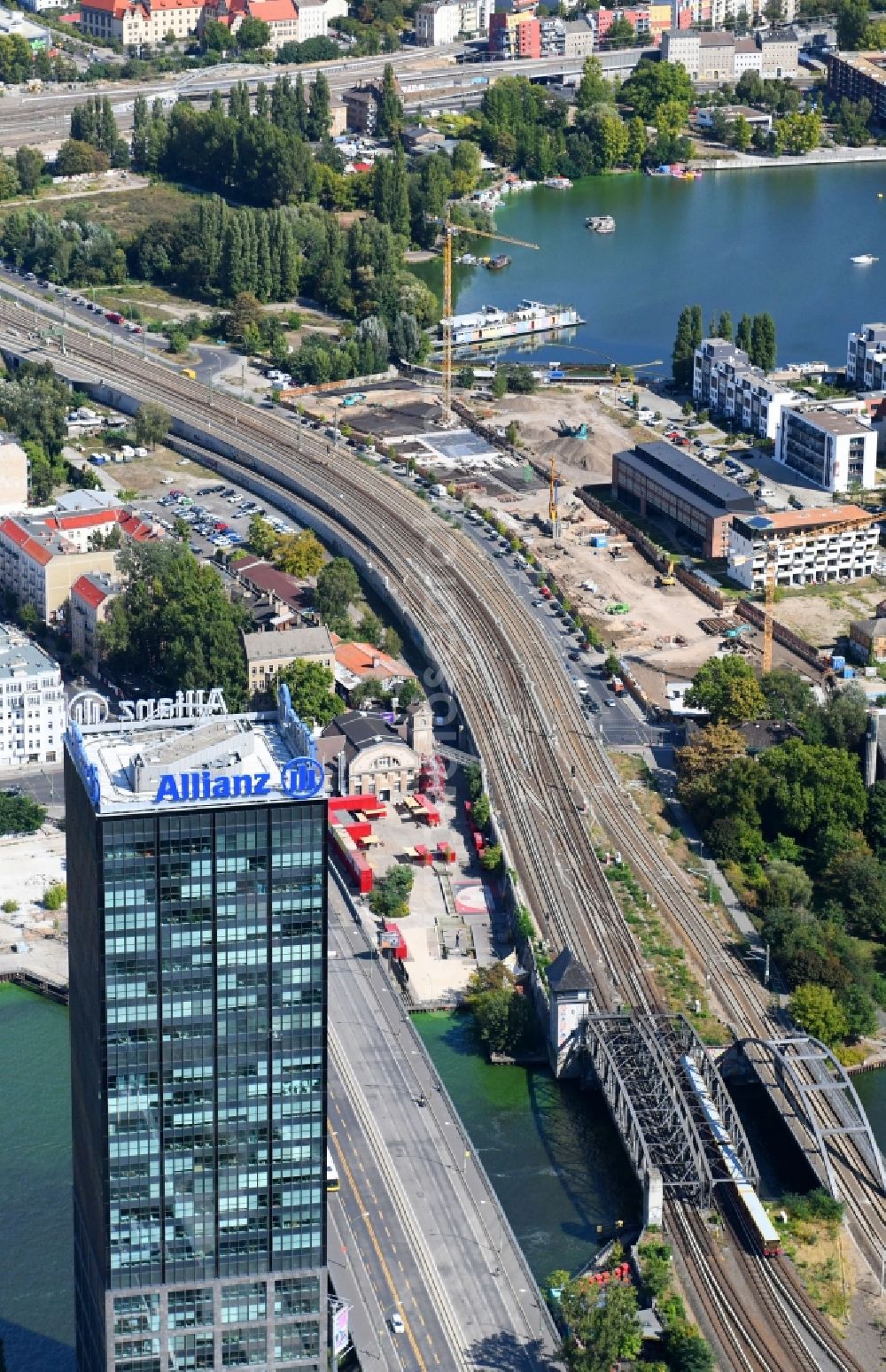 Berlin from the bird's eye view: Construction site to build a new office and commercial building B:HUB on Kynaststrasse - Alt-Stralau in Berlin, Germany