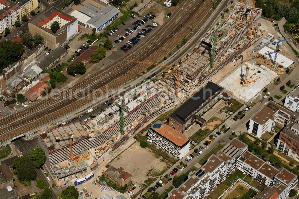 Aerial image Berlin - Construction site to build a new office and commercial building B:HUB on Kynaststrasse - Alt-Stralau in Berlin, Germany